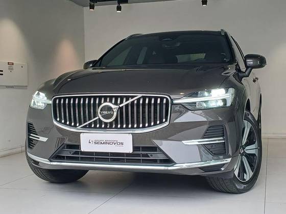 VOLVO XC60 2.0 T8 RECHARGE PLUS AWD GEARTRONIC